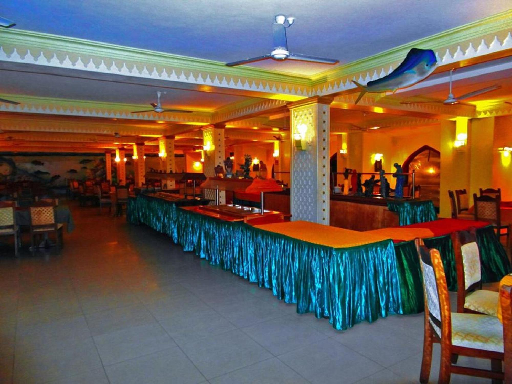 Sai Rock Beach Hotel & Spa Bamburi Luaran gambar