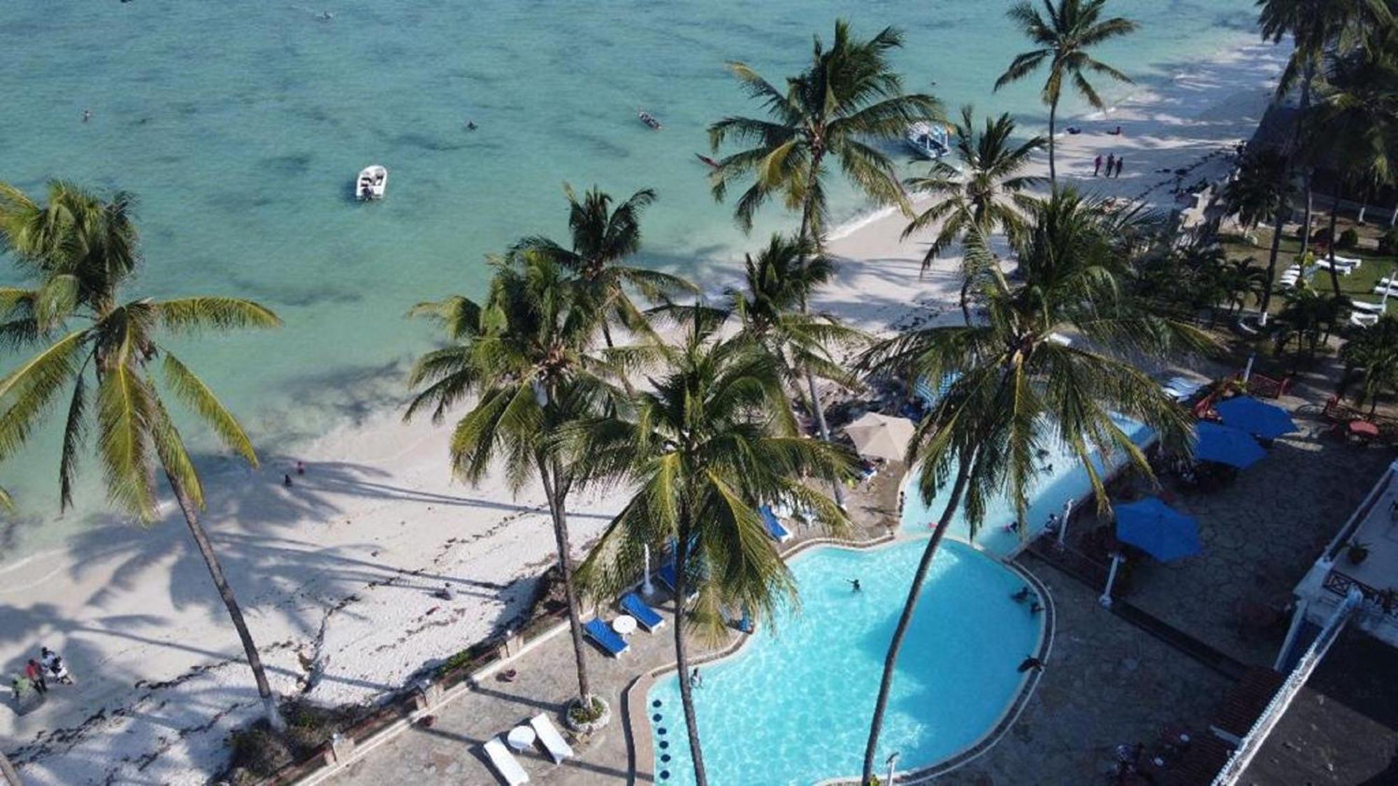 Sai Rock Beach Hotel & Spa Bamburi Luaran gambar