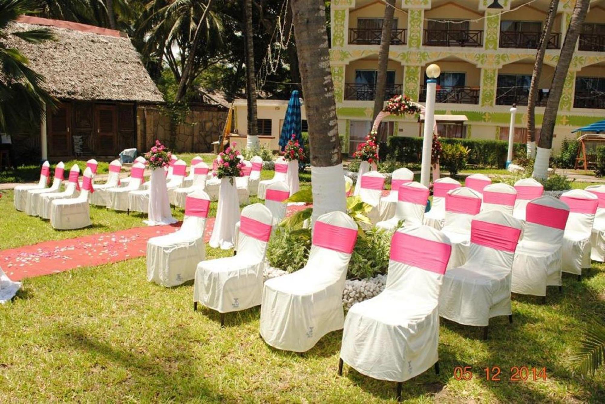 Sai Rock Beach Hotel & Spa Bamburi Luaran gambar
